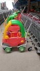 食料雑貨のプラスチック ショッピング トロリー、4つのエレベーターの車輪が付いている鋼線の子供のトロリー カート